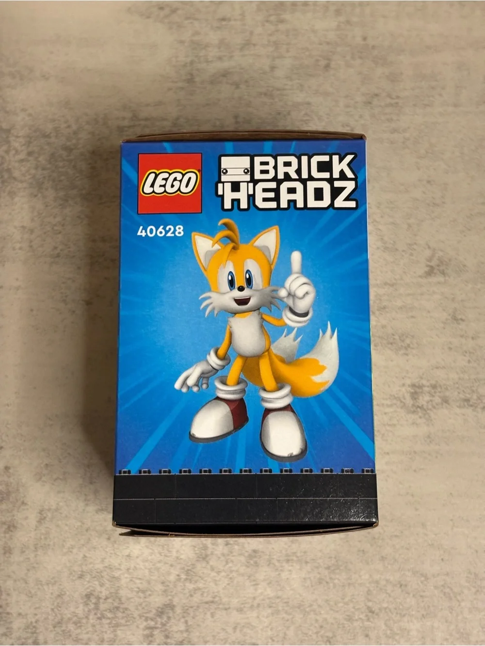 Lego Sonic the Hedgehog BrickHeadz Miles “Tails” Prower Set (#40628) - Picture 3 of 7